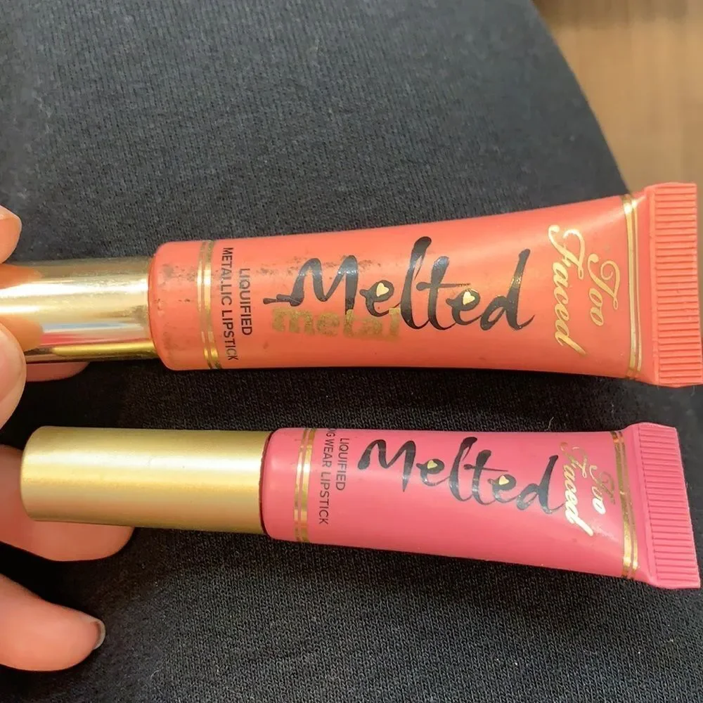Bundle of 2 Melted Lipsticks